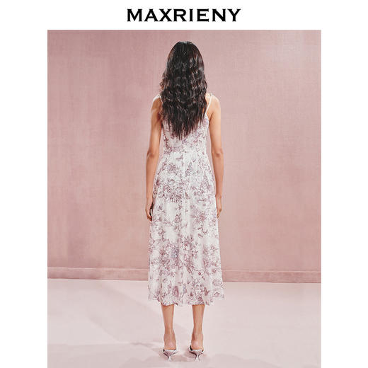 【主题纪念款】MAXRIENY浪漫甜美感蝴蝶烧花钻链吊带连衣裙(货号:MC85DR507) 商品图3