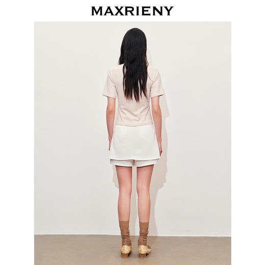【贵雅新中式-商场同款】MAXRIENY新中式绣珠装饰T恤正肩上衣女(货号:MC85TS255) 商品图3