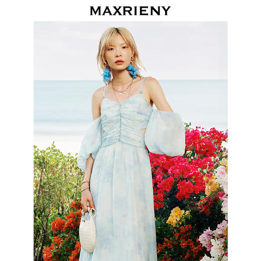 【商场同款】MAXRIENY浪漫度假连衣裙海边裙子钉钻晕染印花长裙(货号:MS85DR043) 商品图2