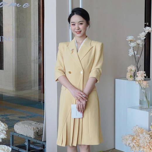 IWY/黄色*西装职业连衣裙女压褶设计感宴会接待主持人播音比赛Q14103 商品图4