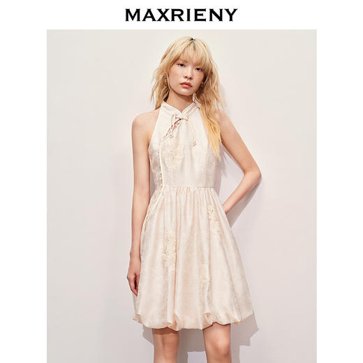 【贵雅新中式-商场同款】MAXRIENY华丽新中式玫瑰钉珠流苏连衣裙(货号:MC85DR351) 商品图1
