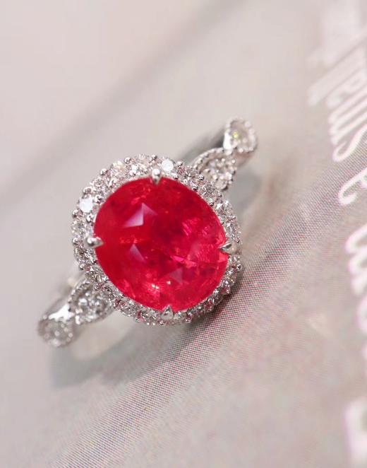 1.8克拉精品无烧莲花色尖晶戒指 商品图1