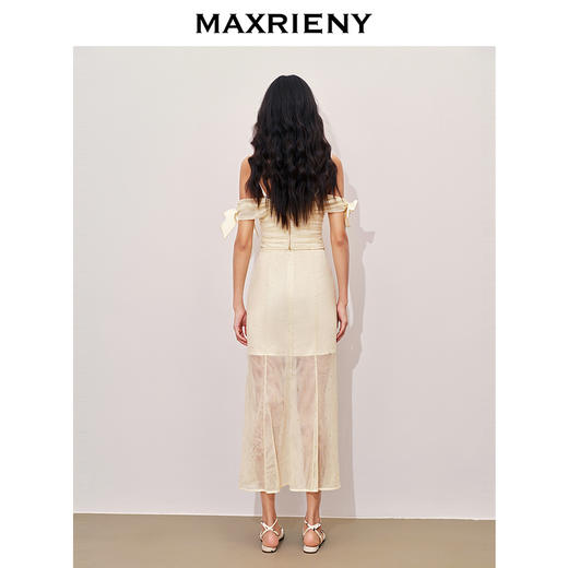 【浪漫上新-商场同款】MAXRIENY*甜美感开叉设计烫钻半裙(货号:MC85SK324) 商品图3