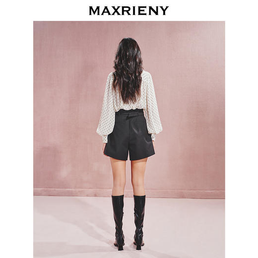 【贵雅日常-商场同款】MAXRIENY*休闲感本布腰带高腰A字短裤(货号:MC85PA504) 商品图3