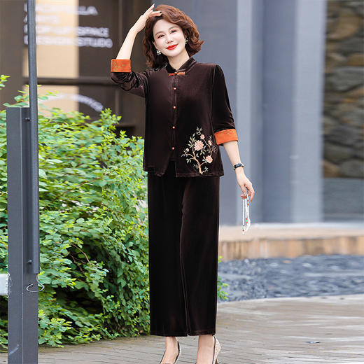 MC B69妈妈时尚套装品质金丝绒两件套 商品图2