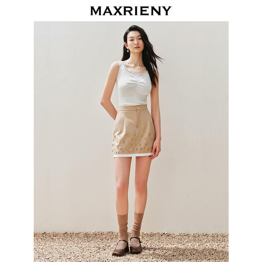 【浪漫花园-商场同款】MAXRIENY针织抽褶珍珠边复古毛衫背心上衣(货号:MC85SW300) 商品图1