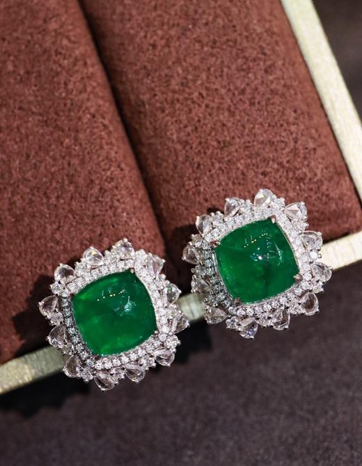 18K糖塔祖母绿耳钉7.50ct 商品图4