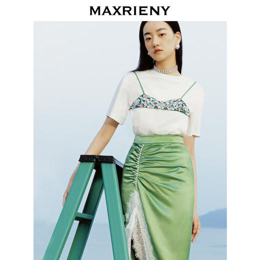 MAXRIENY赫本海军风波光缎面半裙修身包臀开叉裙(货号:MC88SK252) 商品图2