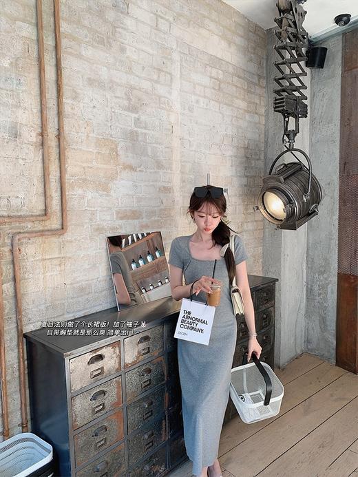 金蘑菇菇 新秀 超模裙/  自带胸垫百搭纯色遮肉修身t裙连衣裙 商品图1