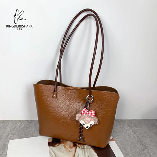 经典鲨2024年秋季新款简约气质时尚女士大容量单肩包手提包KGB53-D3811931 商品图0