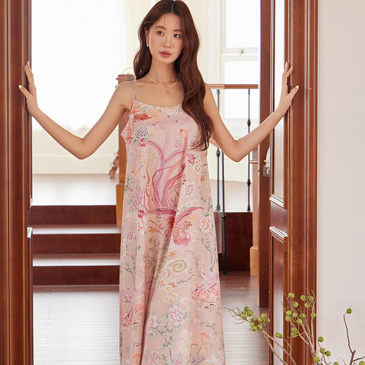 国风凤凰缎面吊带长袍两件套 高级牛奶丝缎面料 低调奢华风吊带睡袍睡衣家居服 商品图3