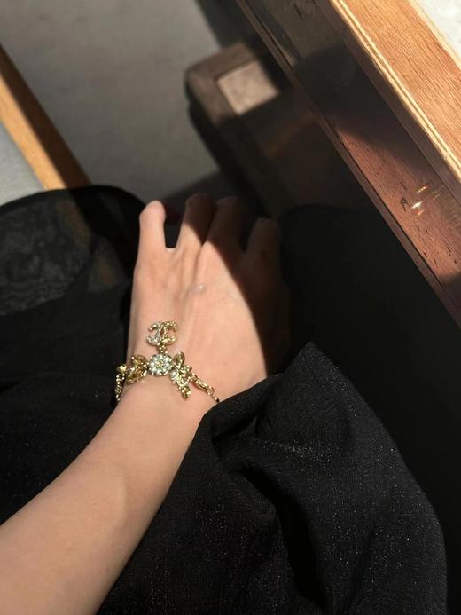 香奈儿麦穗双C花朵手链（SLB） 商品图2