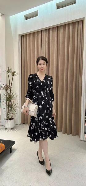 4F 芊之美连衣裙