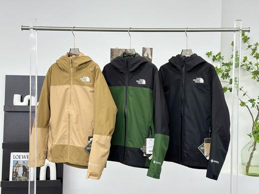 𝗧𝗛𝗘𝗡𝗼𝗿𝘁𝗵𝗙𝗮𝗰𝗲｜北面三合一可拆卸含内胆户外冲锋衣羽绒服（（UY*XIb） 商品图0