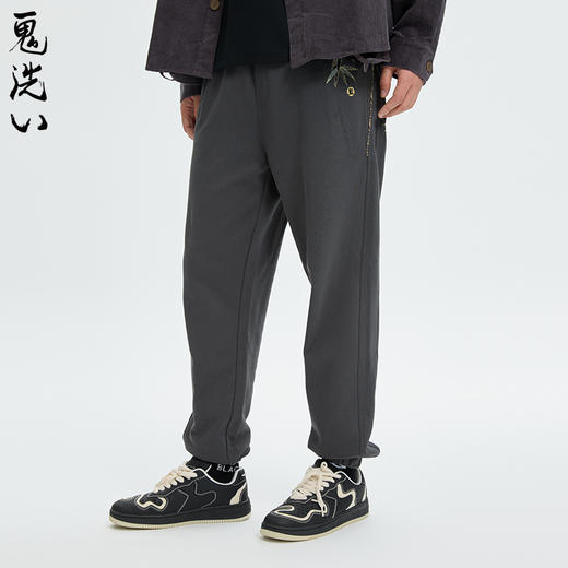 ONIARAI/鬼洗秋冬24泥棒蓝竹影刺绣休闲长款男式针织裤 N540157 商品图3