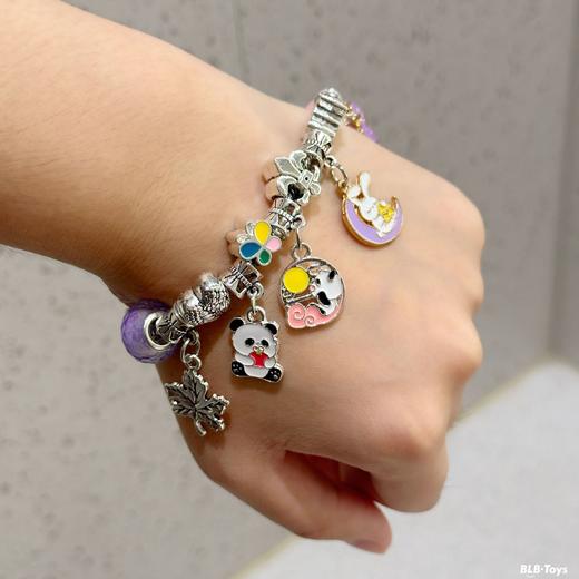 【中秋串珠洞洞乐】蛋宝乐熊猫DIY首饰洞洞乐盲盒 中秋玩具礼物 一串一连 小公主的专属首饰 商品图3