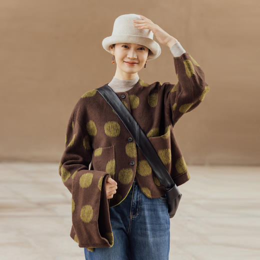 绽放旅行女装747朵/早秋彩色波点提花多色复古圆领舒适毛呢短外套 商品图0