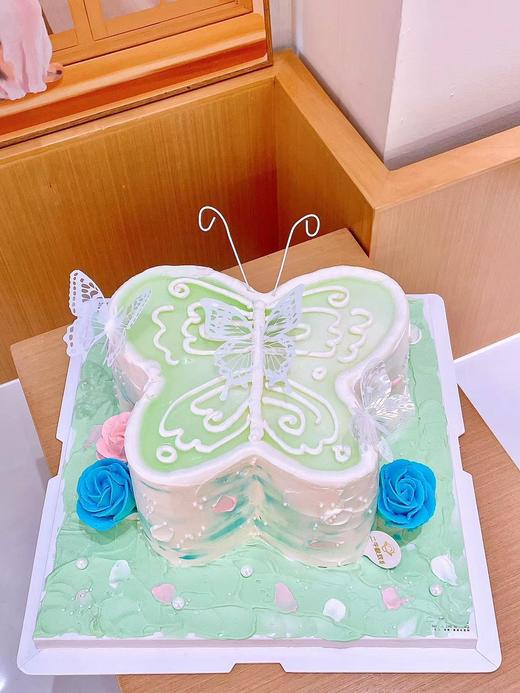 网红蝴蝶蛋糕 商品图0