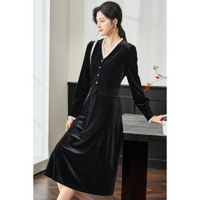 剩S 【现货】米思阳2026春季新款赫本风复古高级感丝绒连衣裙气质小黑裙女4090