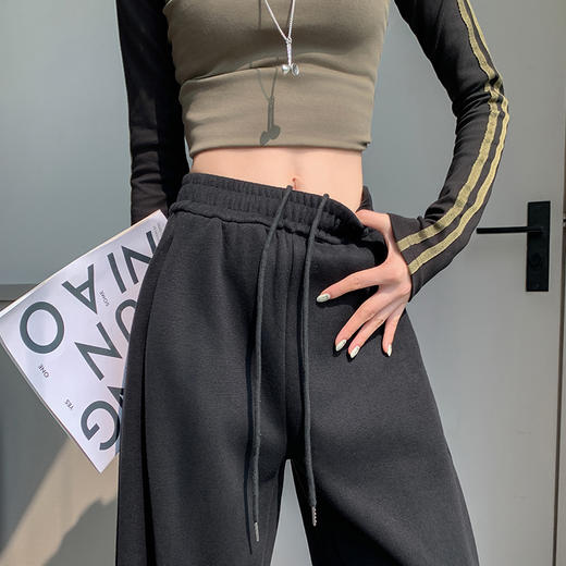 【弹力高腰 垂感遮肉】女款运动裤！2025新款春秋季宽松束脚卫裤美式休闲春秋阔腿裤！ 商品图1