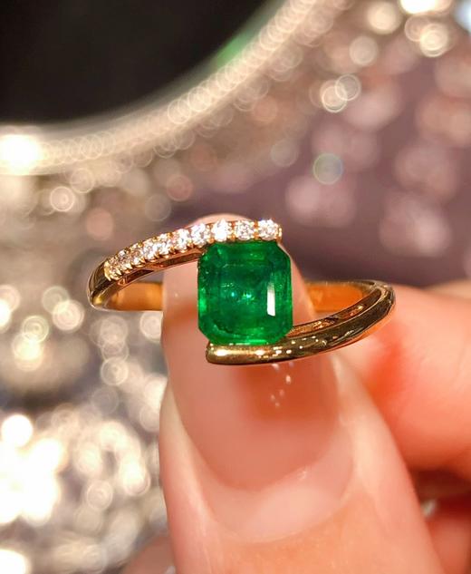 1克拉精品祖母绿戒指 商品图2