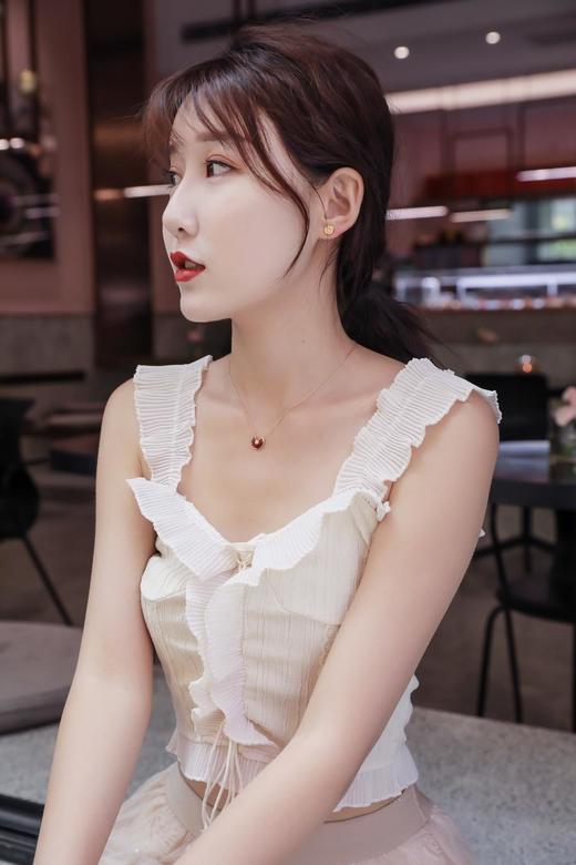 卡地亚精雕机雕刻Love系列金银双色耳钉（SJ） 商品图7