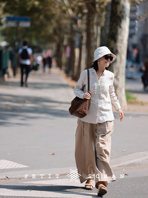 PETIT SCHAN小闪 CLO#585 Parisian poet 巴黎诗人 意大利进口雨露麻原色风琴褶衬衫 商品图3