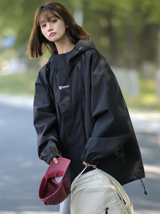 心选丨【美式机能冲锋衣】秋冬季 户外防水登山服 小个子女款潮流夹克外套 商品图2