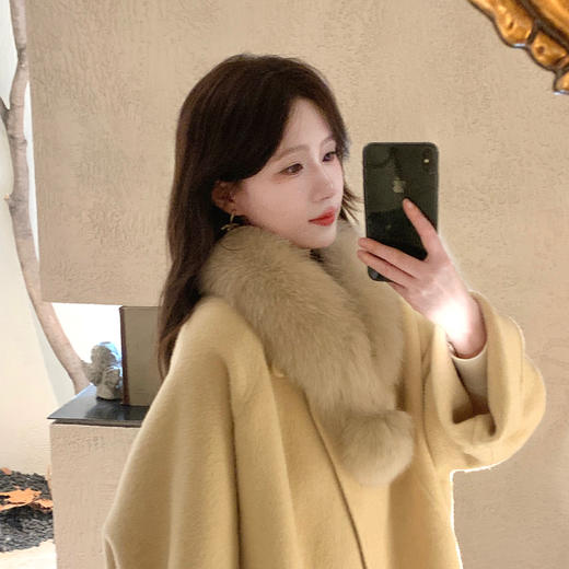 金蘑菇菇【小阿狸】秋冬保暖围脖狐狸吸铁石毛领围巾 商品图0