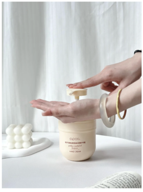 您已关注小来满1年，邀您加入内部书法学习群！扫码进！