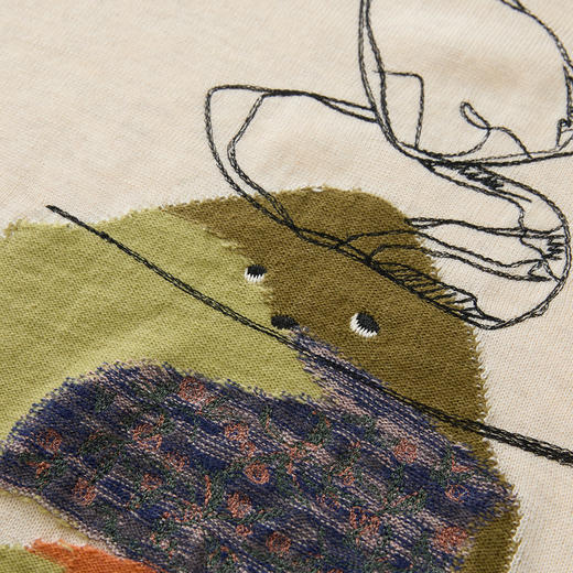 谜底圆领套头毛衣女2024冬款学院风趣味绣花宽松针织衫244MZ1897 商品图3