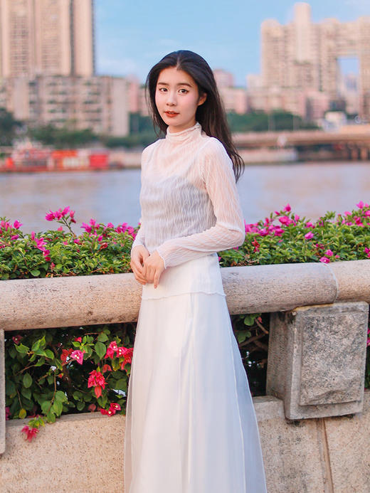 粉丝福利款 | 曲水打底衫 | 99元 现货加急发 商品图1