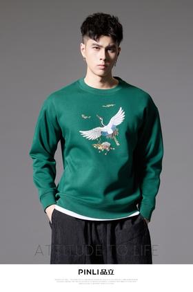 PINLI品立秋季新款仙鹤祥云烫钻卫衣男国潮休闲宽松圆领上衣BG243109006