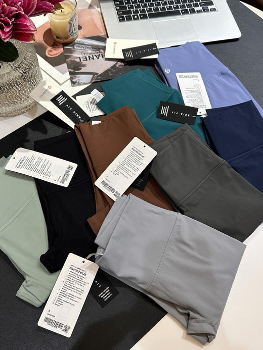 lulu Align 24高腰紧身瑜伽裤 商品图0