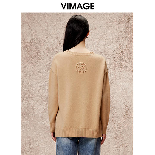 VIMAGE纬漫纪冬季新款V领慵懒风温柔宽松时尚显瘦针织衫V2201803 商品图5