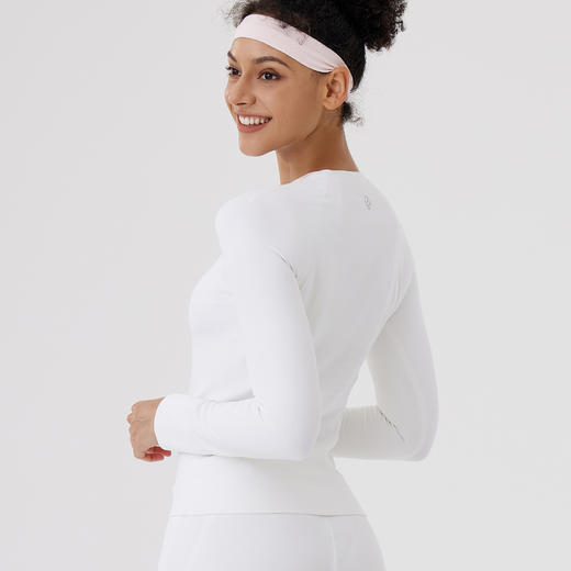 TAGX探观蓝鲸丝运动卫衣女士秋新款圆领原纱抑菌修身纯色高级上衣 商品图3