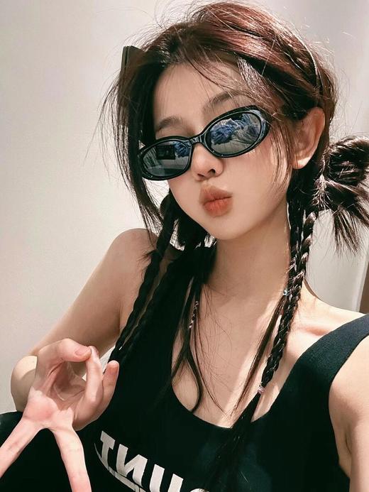 Bandoneon.S为GENTLEMONSTERBOLD系列太阳镜墨镜（SLB） 商品图0