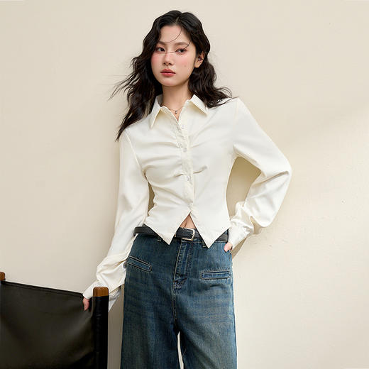 西遇HK小众设计感掐腰白衬衫秋季新款女轻奢高级感法式上衣SS140740 商品图0