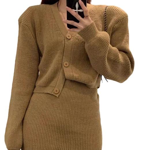 秋冬【韩版V领针织开衫两件套装】短款毛衣高腰包臀半身短裙 毛衫两件套装女潮 商品图4