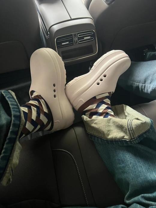 渠道订单阿迪厨师鞋，抓紧下手少量秒完下架了，据说专柜一双难求，溢价特别严重的鞋，哈哈重点它还*！（DD） 商品图14