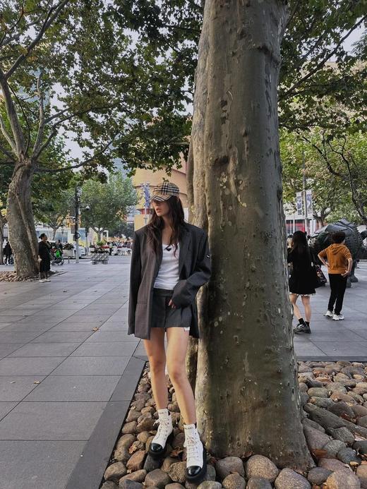 香奈儿厚底短靴超显腿长，超级推荐鞋舌Chanel金属字母，鞋头双C刺绣（HC） 商品图10