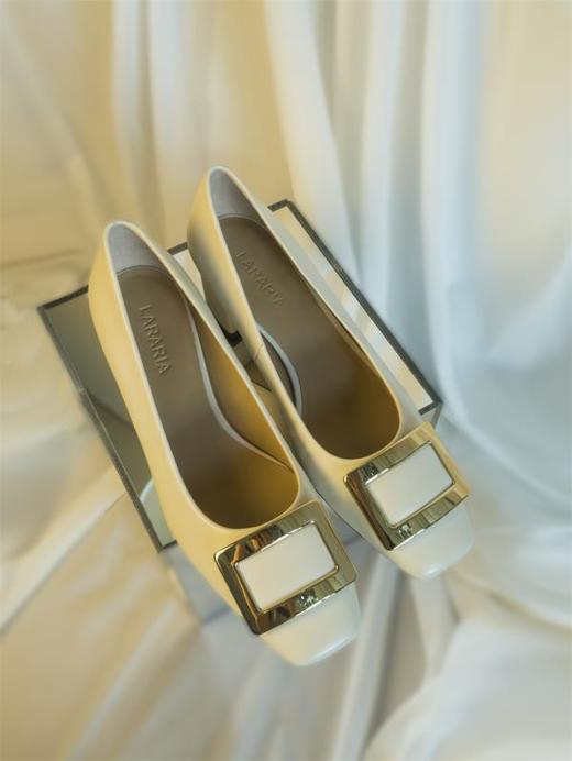 【金色方扣款】LARARIA小羊皮单鞋系列 BTG003 商品图5