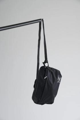 始祖鸟Heliad腰包/胸包/斜挎包鸟三用斜挎包（MT）