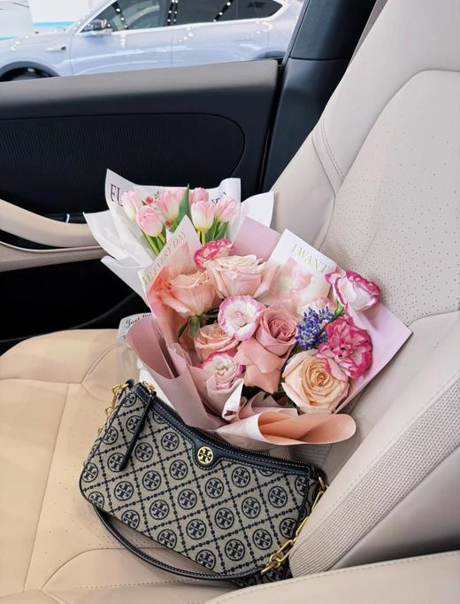 ToryBurch灵感源自传统宾夕法尼亚州绗缝的*图案手提包腋下包单肩包*（SS） 商品图7