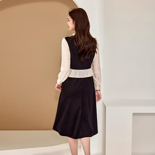 奢姿大码女装2025秋季减龄盘扣荷叶边裙子胖妹妹时尚木耳领连衣裙9943826661 商品图4