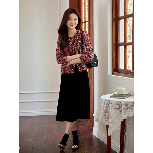 【年货节】熙世界小香风红色粗花呢外套短款2025秋冬新款气质名媛夹棉上衣 商品图4