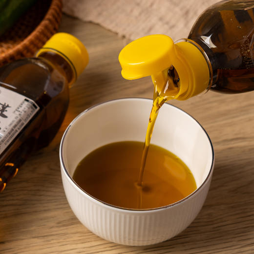 新年专享#【告别不健康食用油】物理压榨·低芥酸·菜籽油 浙江老字号 杭州亚运会运动员餐厅供应商 非转基因菜籽 高烟点 油烟少 500ml/瓶 商品图2