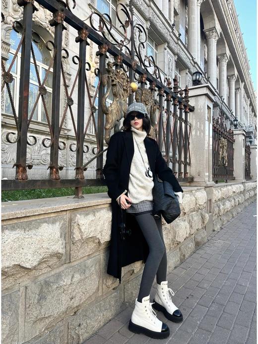 香奈儿厚底短靴超显腿长，超级推荐鞋舌Chanel金属字母，鞋头双C刺绣（HC） 商品图2