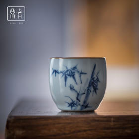 问鼎鼎者青花玉德杯(竹林鸟)（缺货）