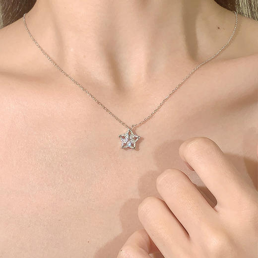 卡蒂罗/KADER 蓝星花 可展开/闭合 一饰两戴 经典五瓣花满镶锆石星星造型设计原创吊坠 闪耀银河锁骨链 七夕表白礼物 商品图5